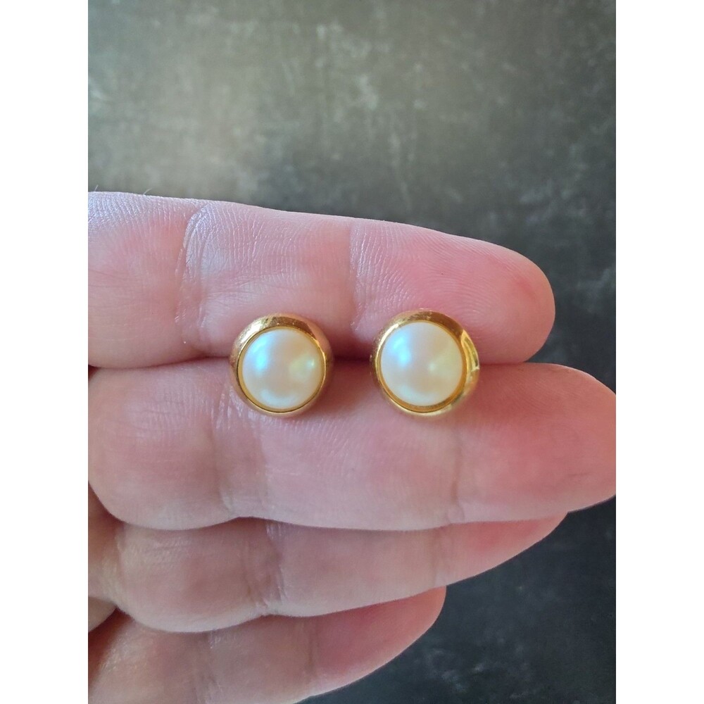 Richelieu Faux Pearl Gold Tone Metal Stud Earrings Vintage Costume Jewelry